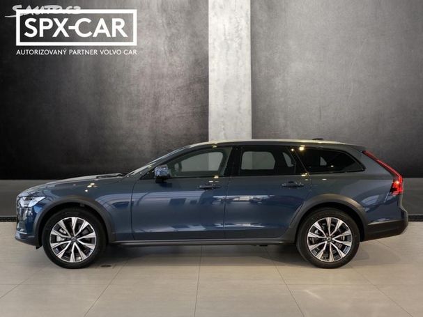 Volvo V90 Cross Country B4 Pro AWD 145 kW image number 4