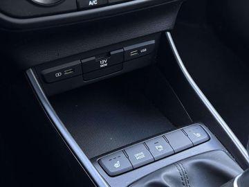 Car image 26