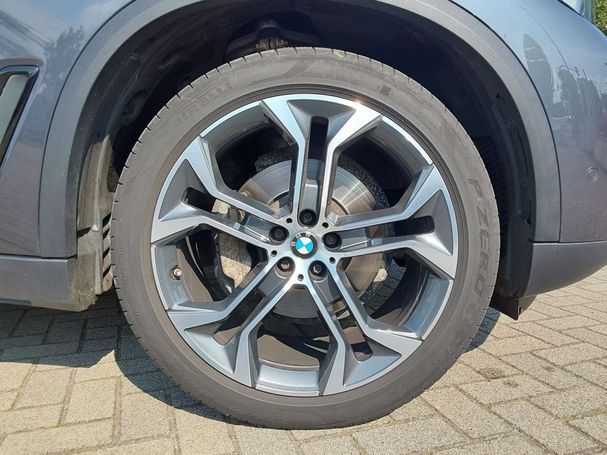 BMW X5 xDrive30d 195 kW image number 15