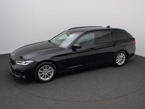 BMW 520d Touring 140 kW image number 12