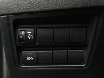 Car image 33