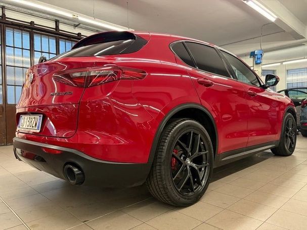 Alfa Romeo Stelvio 2.2 Diesel AT8 140 kW image number 7