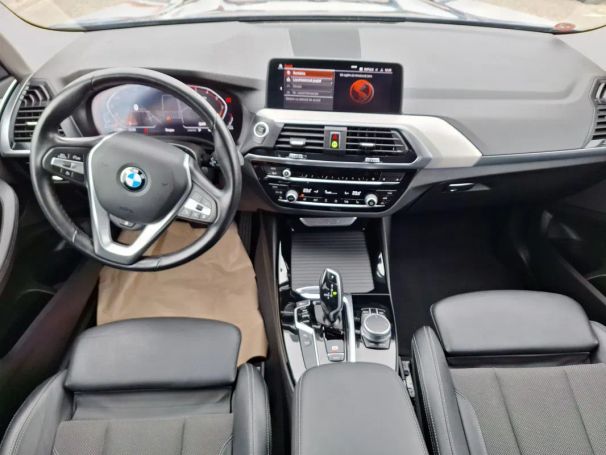 BMW X3 xDrive 140 kW image number 13