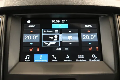 Car image 29