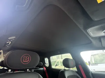 Car image 33
