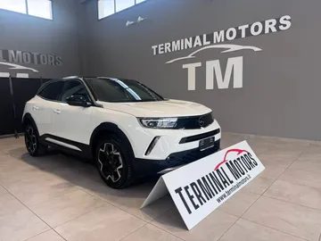 Car image 2