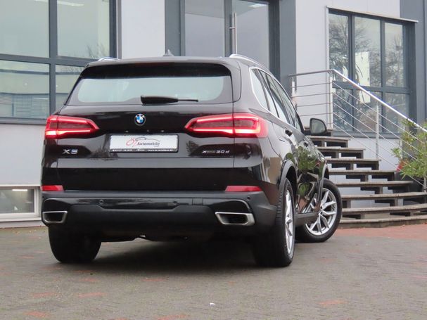 BMW X5 xDrive30d 195 kW image number 4