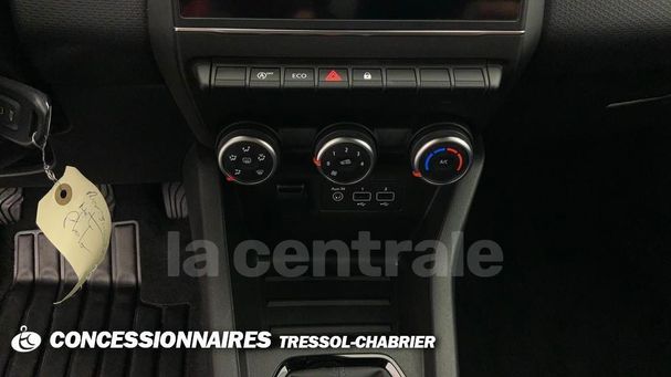 Renault Clio TCe 90 66 kW image number 23