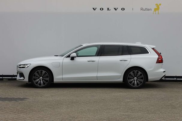 Volvo V60 T6 Recharge AWD 250 kW image number 2