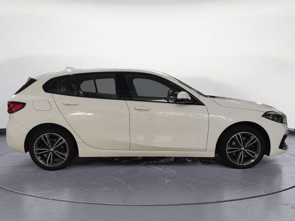 BMW 118i Sport Line 103 kW image number 6