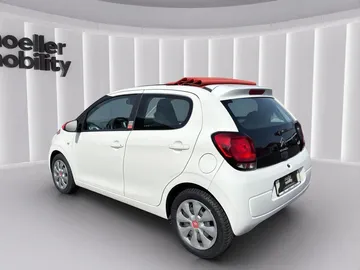 Car image 5