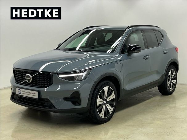 Volvo XC40 Recharge T4 Plus Dark 155 kW image number 1