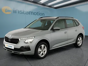 Car image 30