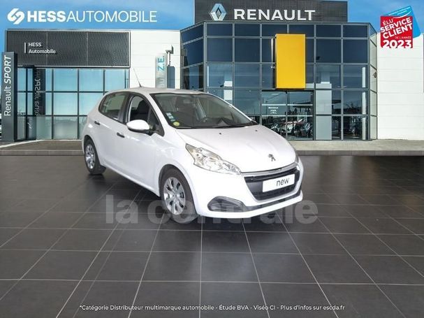 Peugeot 208 1.6 BlueHDi 55 kW image number 2