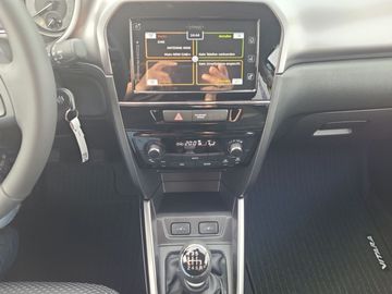 Car image 13