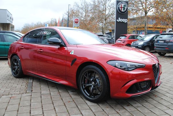 Alfa Romeo Giulia 382 kW image number 8