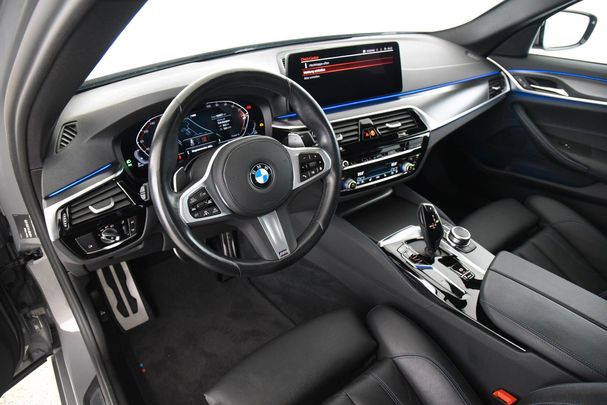 BMW 530d xDrive 210 kW image number 6