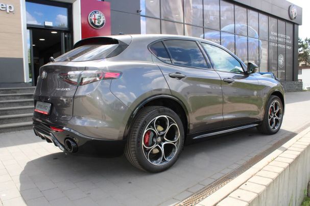 Alfa Romeo Stelvio 2.0 Turbo Q4 206 kW image number 3