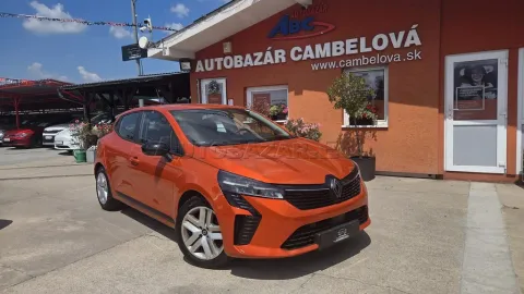 Car image 4