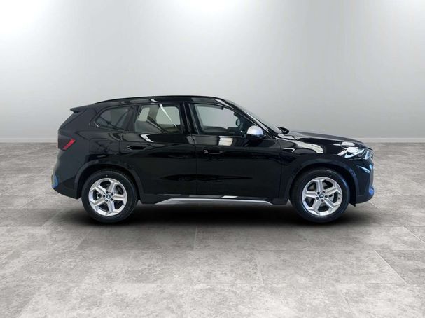 BMW iX1 eDrive20 150 kW image number 3