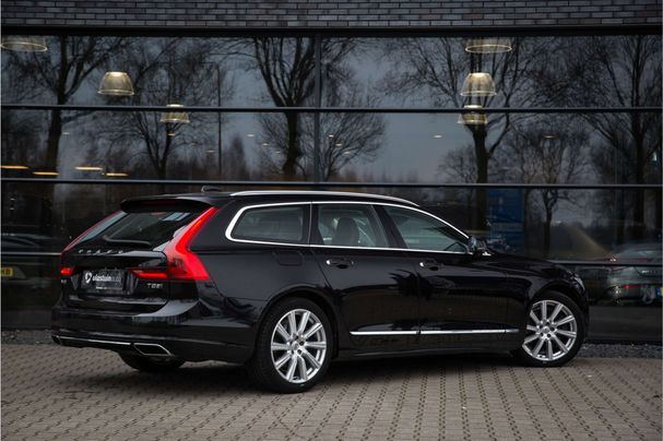 Volvo V90 Inscription AWD T8 287 kW image number 3