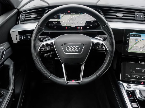 Audi e-tron 55 quattro S-line 300 kW image number 12