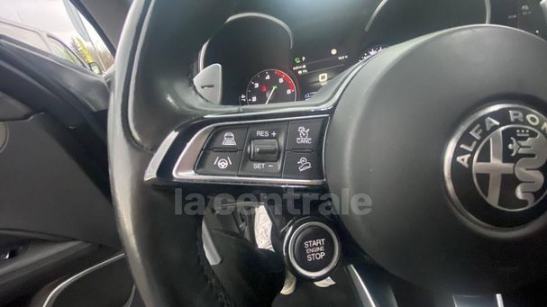 Alfa Romeo Stelvio 2.2 Diesel AT8 118 kW image number 15