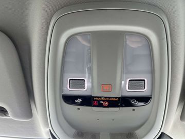 Car image 38