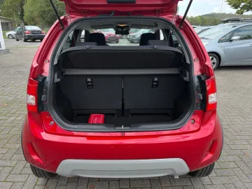 Car image 23