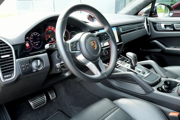 Porsche Cayenne GTS Coupé 338 kW image number 17