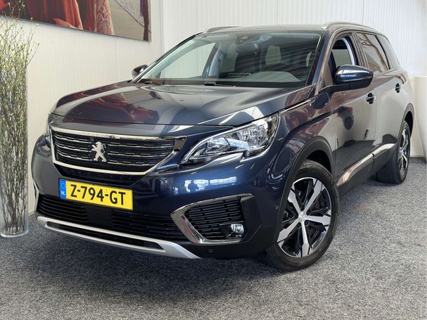 Peugeot 5008 PureTech Allure 96 kW image number 1