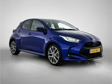 Car image 2