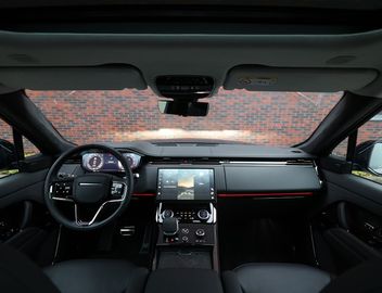 Car image 27