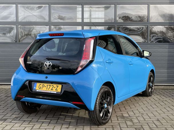 Toyota Aygo 51 kW image number 2