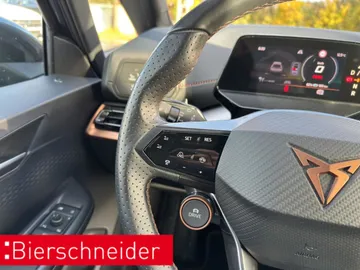 Car image 33
