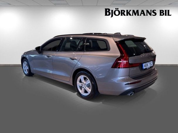 Volvo V60 D4 AWD Momentum 140 kW image number 6