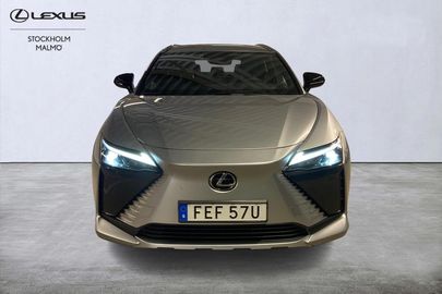Car image 2