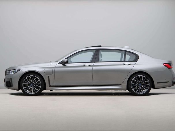 BMW 745Le xDrive 290 kW image number 11