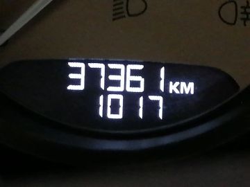 Car image 29