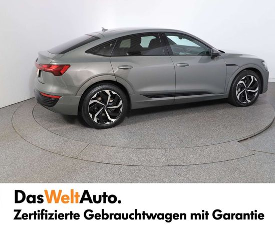 Audi Q8 55 quattro e-tron Business 250 kW image number 3