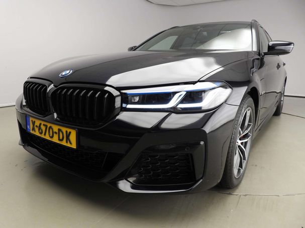 BMW 530 Touring 215 kW image number 44