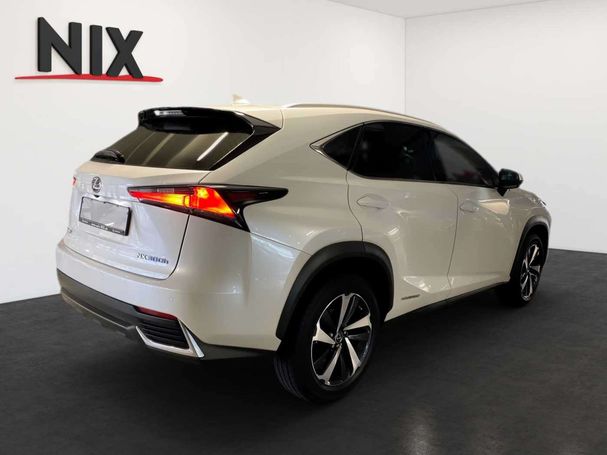 Lexus NX 300 h 145 kW image number 4