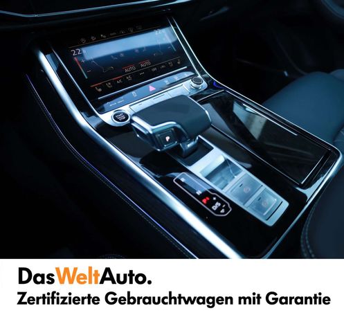 Audi Q8 55 TFSI quattro 250 kW image number 12