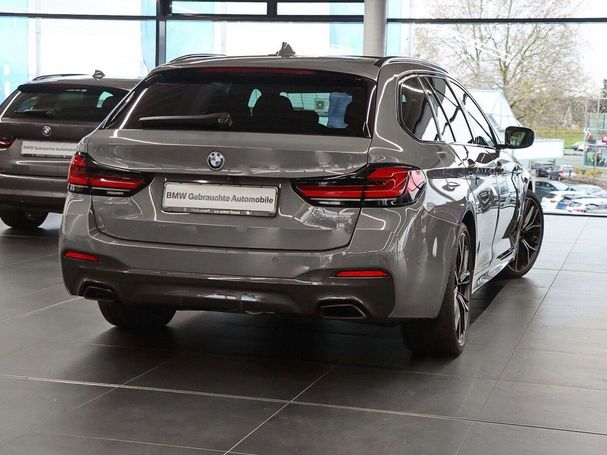 BMW 540d Touring xDrive 250 kW image number 3