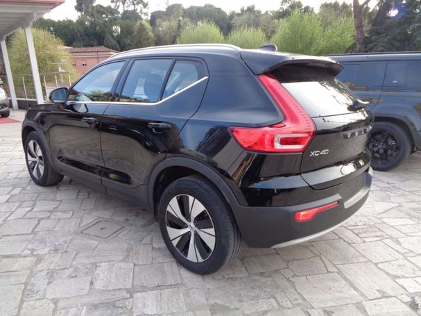 Volvo XC40 T5 192 kW image number 4