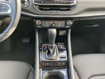 Car image 28