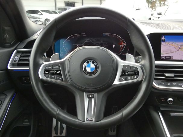 BMW 320d Touring M Sport 140 kW image number 21