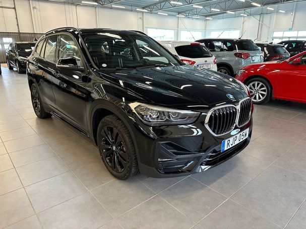 BMW X1 25e xDrive 163 kW image number 3