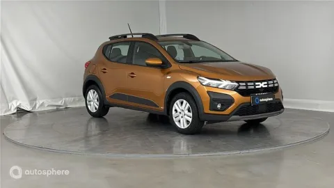Car image 3