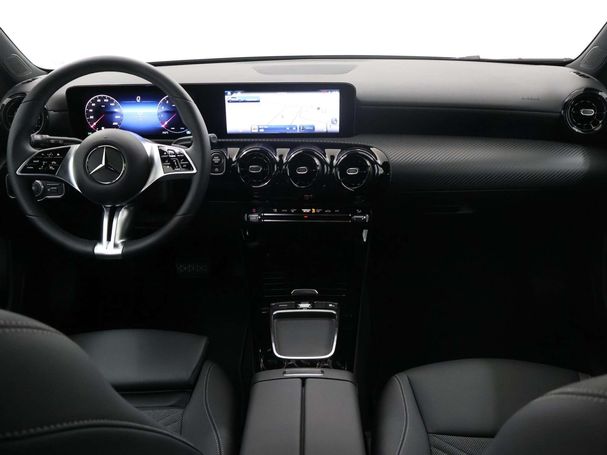 Mercedes-Benz A 180 100 kW image number 11